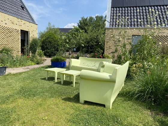 Image 1 of Deux bancs et tables de jardin Kartell Bubble Club