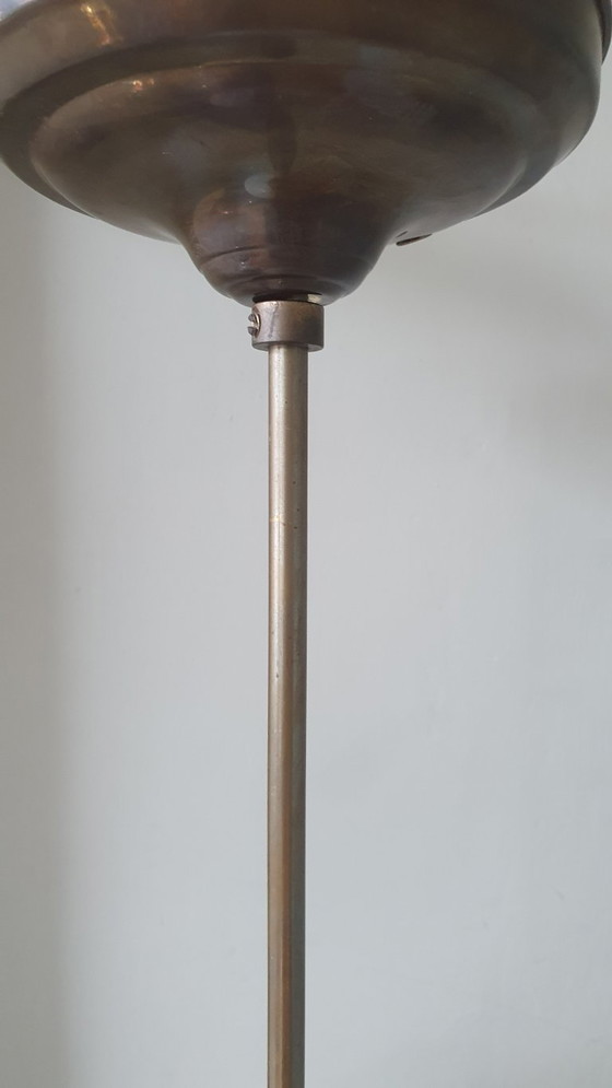 Image 1 of Lampada a sospensione vintage - vetro opalino bianco in forma decorativa