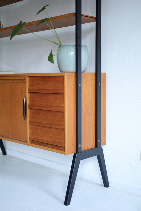 Image 1 of armoire murale en teck