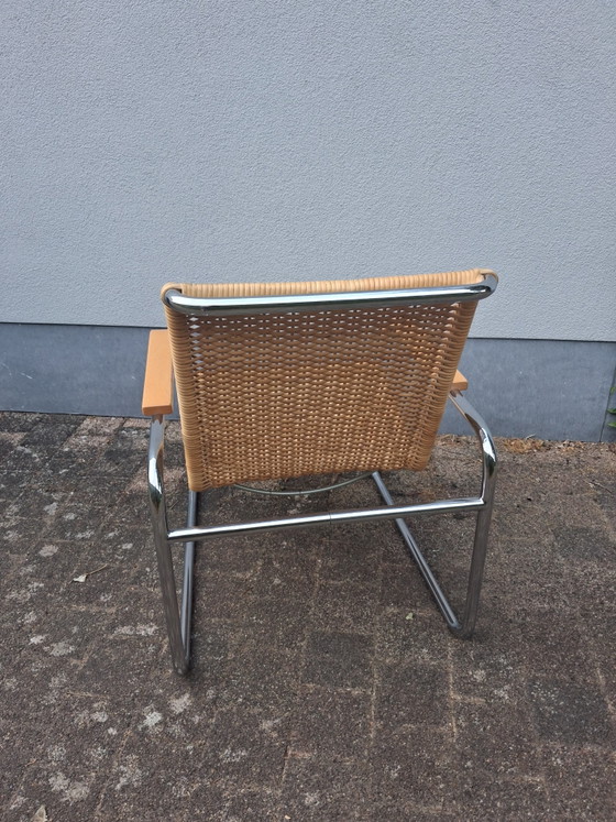 Poltrona lounge Thonet B35 disegnata da Marcel Breuer, in ottime condizioni. – Sedie e poltrone, Rattan, Wood (photo 4 of 10)