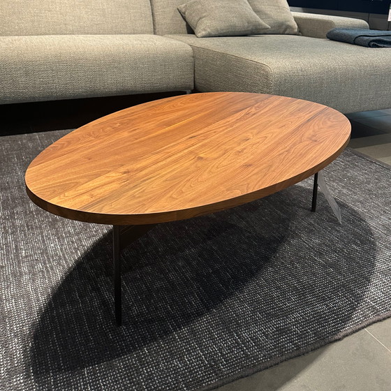 Image 1 of Tavolino da caffè Leolux Tampa Ovo