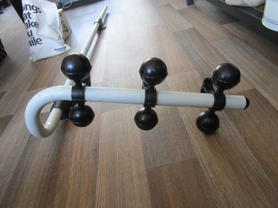 Vintage 70s Coat Rack – Plastic, Metal (photo 5 of 7)