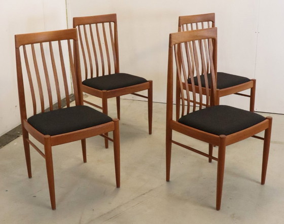 Image 1 of Lot de 4 chaises de salle à manger Bramin rembourrées vintage