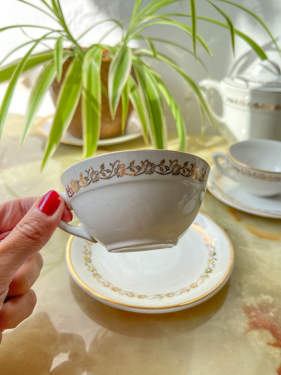 Image 1 of Set da tè/caffè vintage in porcellana bianca con motivo Madrid Moulin des Loups dorato