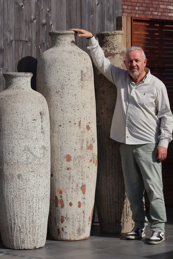 Monumental Handmade Terracotta Vases. – Sculpture, Ceramic (photo 3 of 10)