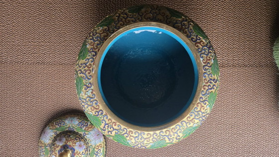 Image 1 of Chinese cloisonné pot met deksel