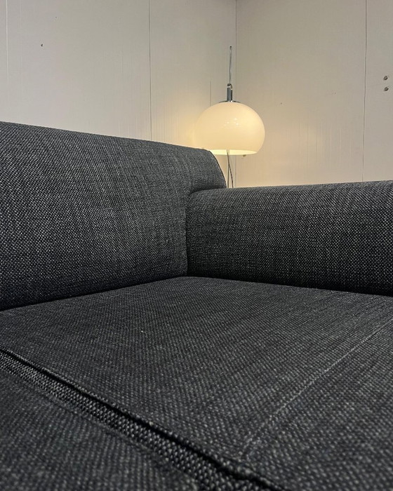 Divano angolare Block, come nuovo, disponibile in magazzino + garanzia. – Design on Stock, Divani angolari (photo 5 of 7)