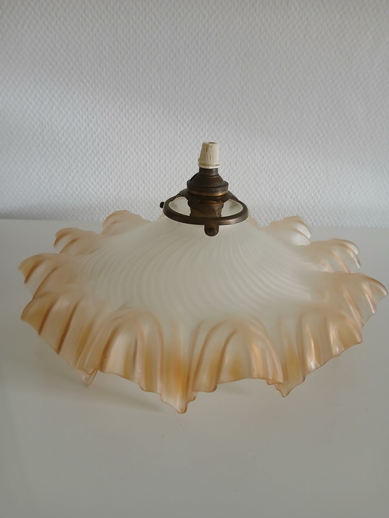 Image 1 of Lámpara colgante Tulip.