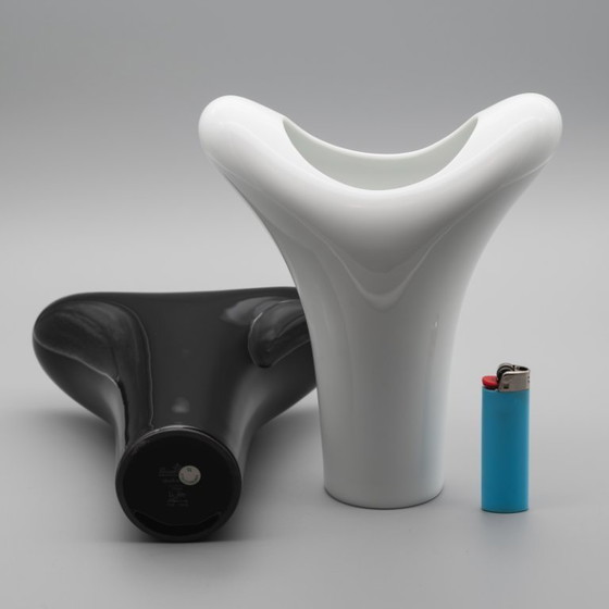 Image 1 of Duo de vases SPIRIT en porcelaine blanche et noire, Rosenthal Studio Linie, par Platt & Young