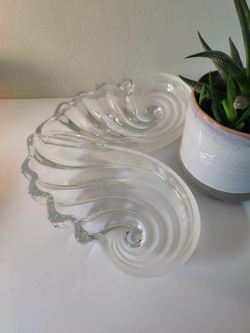 August Walther & Sohne AG - Shell-shaped Mikasa serving dishes