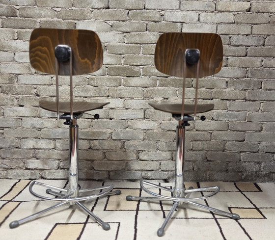 Image 1 of Een paar SE 68 orkeststoelen van Egon Eiermann voor Wilde + Spieth, Duitsland, jaren 70.