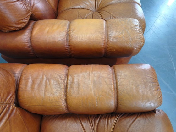 Image 1 of Paire de fauteuils lounge italiens en cuir cognac, style milieu du XXe siècle, années 1970