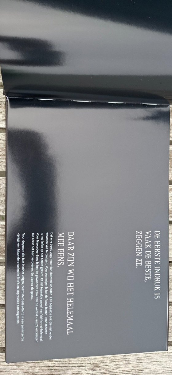 Image 1 of Mercedes-Benz books & brochures – rare collection