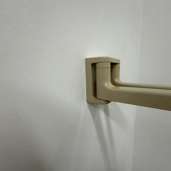 Image 1 of Jaren 70 Handdoeken Rek Handdoek Rekje Beige Vintage