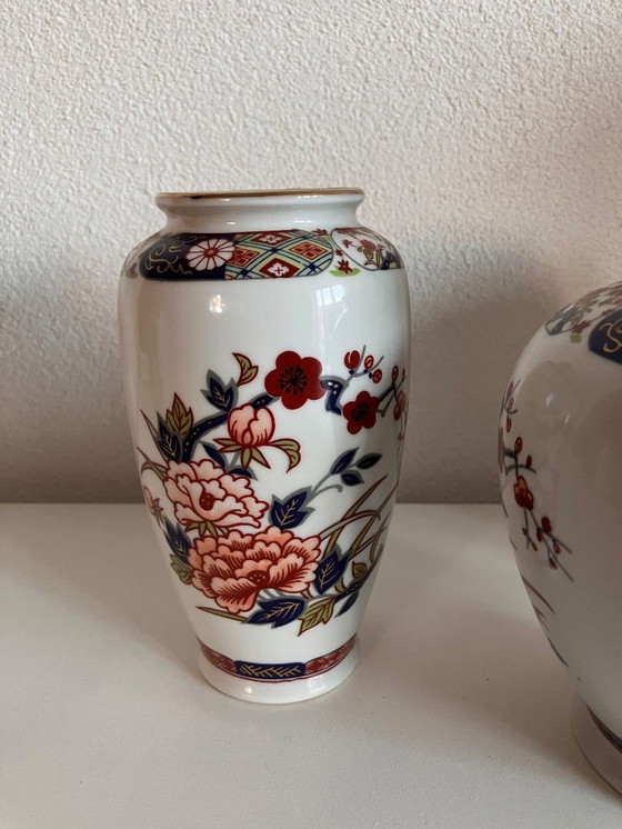 Image 1 of Chinese Ginger Jar With 2 Vases