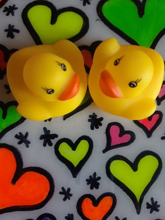 Image 1 of Fluoreszierende Herzen