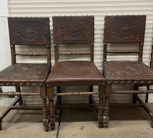 Prachtig antieke set stoelen cuir repoussé metalen siernagel – eetkamerstoelen, Leather