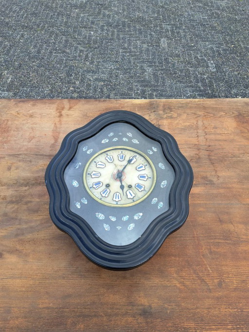 Reloj de pared francés antiguo, Oeil de Boeuf con incrustaciones de nácar – klokken, Metal, Wood