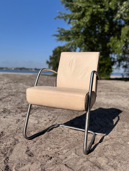 Schöner Designer-Esszimmerstuhl