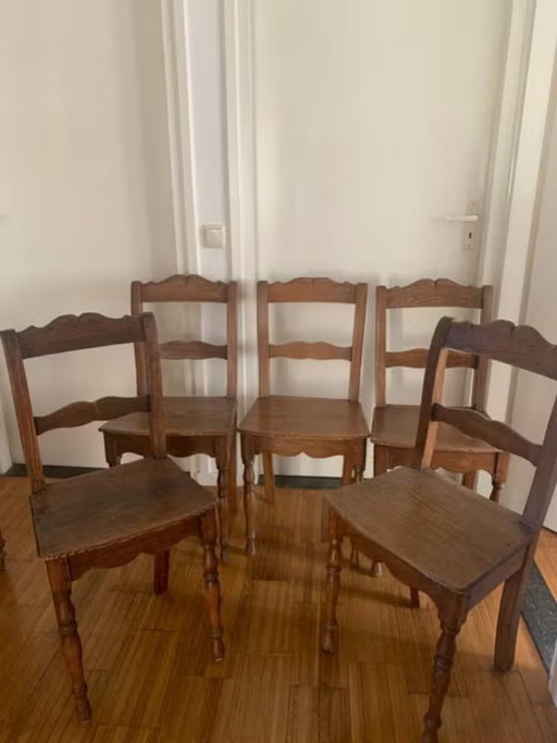 5 Eiken Houten Stoeltjes Met Ronde Pootjes