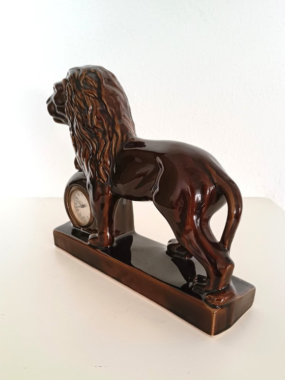 Image 1 of Reloj de repisa Scheurich en forma de león