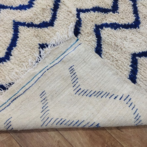 Image 1 of Zigzag Berber Rug – Zigzag Berber Carpet | Moroccan Wool Rug | 265 × 140 cm