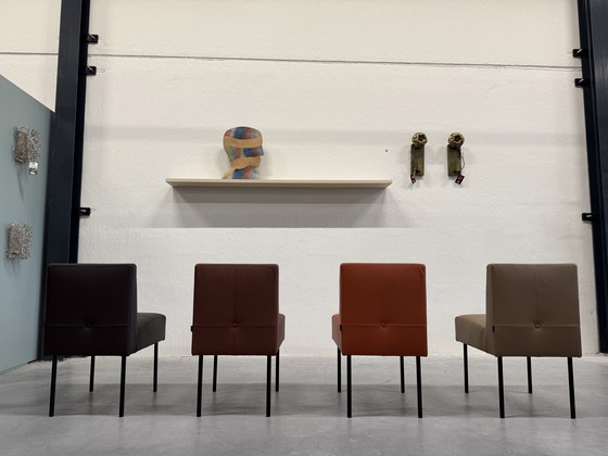 Image 1 of 4 Gelderland 7714 Button Stuhl Leder Design Stuhl