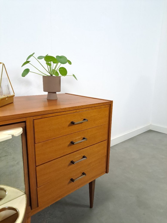 Image 1 of Aparador enchapado con barra giratoria y cajones, mueble bar