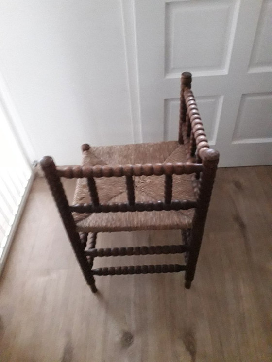 Image 1 of Antica sedia angolare in vimini
