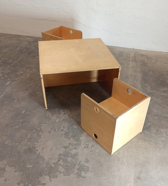 Image 1 of Conjunto Montessori de mesa y sillas de madera para niños