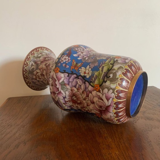 Image 1 of Vase chinois à décor de pivoines et oiseaux – XXe siècle
