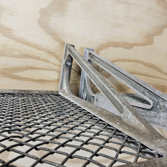 Image 1 of 4x Vintage 70s NS Hondekop (Mat 54) bagagerekken treincoupe / wandkapstok/ hoedenrek