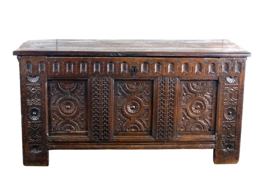 17th century Dutch chest , oak wood