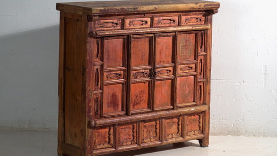Antique lacquered cabinet in pine wood – China, circa 1930 – Storage cabinet, Iron (photo 3 of 40)