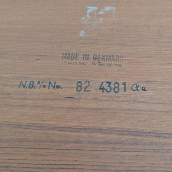 Image 1 of Table basse vintage en teck de style Midcentury, design Niels Bach