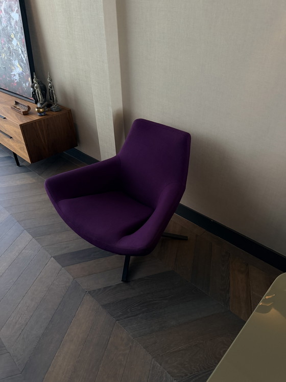 Image 1 of Metropolitan