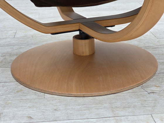 Image 1 of Scandinavische draaibare fauteuil uit de jaren 80, meubelleer, gebogen hout.