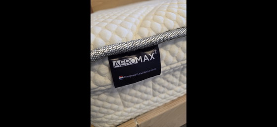 Image 1 of Auping auronde 200x220 with zgan mattresses