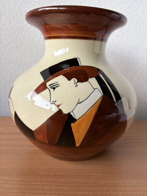 Vase HB Quimper 20 cm high.