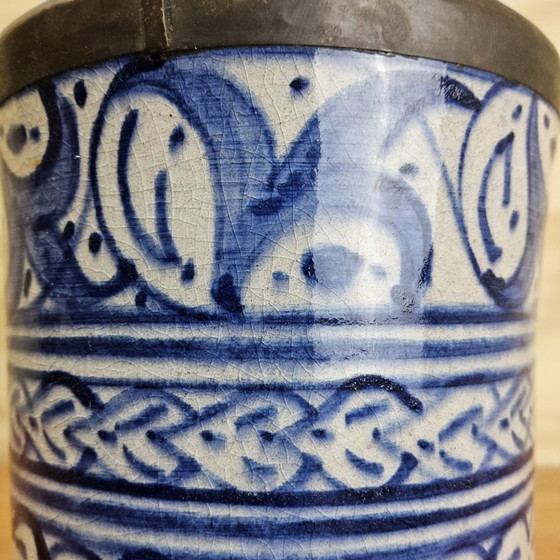 Image 1 of Vintage Ceramic Moroccan Fassi motif vase blue / white (FES) cobalt blue / copper rims