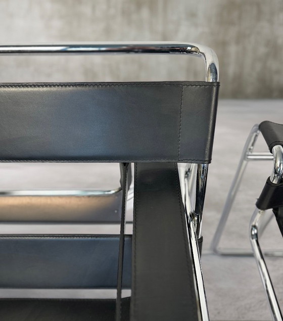 Image 1 of Coppia di sedie Wassily vintage di Marcel Breuer