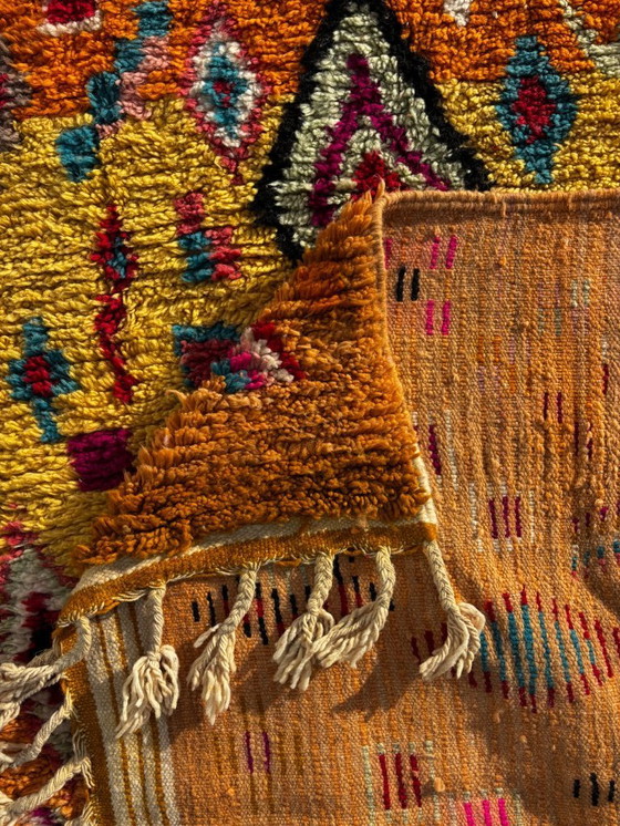 Image 1 of Neuer marokkanischer Boujad-Teppich 210 x 320 cm – Handgewebter Berberwollteppich – Auffälliges Grafikdesign