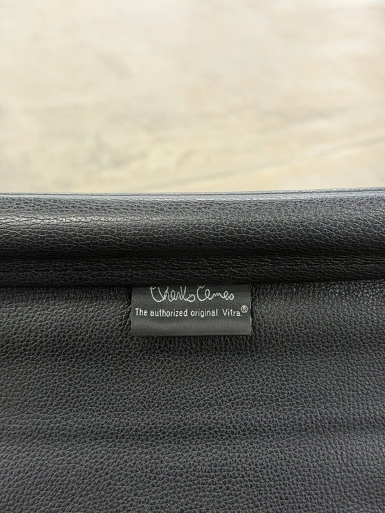 Image 1 of Vitra Eames EA124 | Black Leather