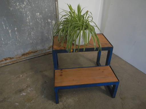 Tabouret en métal bleu, années 70