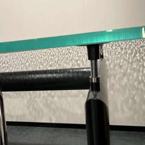 Image 1 of Cassina 006. 2V LC6 eettafel - 225x85