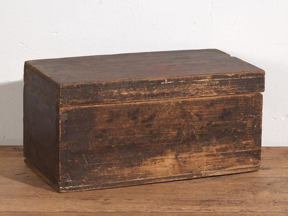 Pequeña caja antigua estilo wabi sabi (c.1900) #35 – Vitrinas (photo 38 of 40)