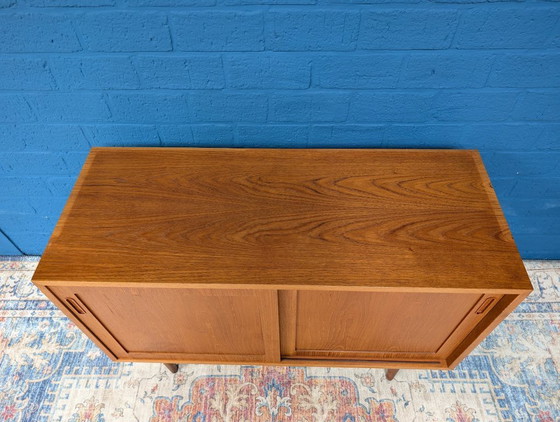 Vintage Sideboard, Hundevad, 1960s – Wood (photo 8 of 11)