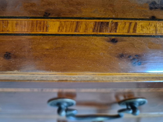 Elegant Eye-Catcher with History: Beautiful Mahogany Secretary Desk – Wood (photo 4 of 11)