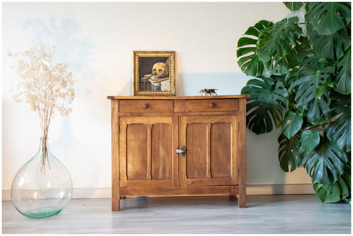 Buffet parisien ancien, Chêne clair brut