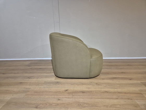 Image 1 of 50% Discount - New - Montel Wave Armchair - Leather - Design